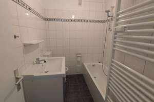Ruhige 2-Zimmer-Wohnung – Die vollständige Adresse der Immobilie erhältst du vom Anbieter., 42275 Oberbarmen, Wuppertal – Vorschaubild 9