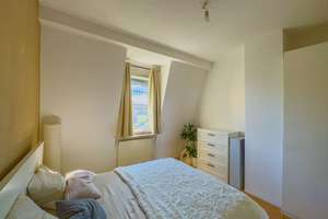 St. Jobst:  69 m² große, charmante Altbauwohnung mit sonnigem, ruhigen Balkon – Die vollständige Adresse der Immobilie erhältst du vom Anbieter., 90491 Sankt Jobst, Nürnberg – Vorschaubild 7