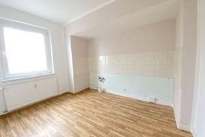 Neu renovierte Wohnung im Erdgeschoss in Grimmen mit PKW Stellplatz vor der Haustüre! – Die vollständige Adresse der Immobilie erhältst du vom Anbieter., 18507 Grimmen – Vorschaubild 6