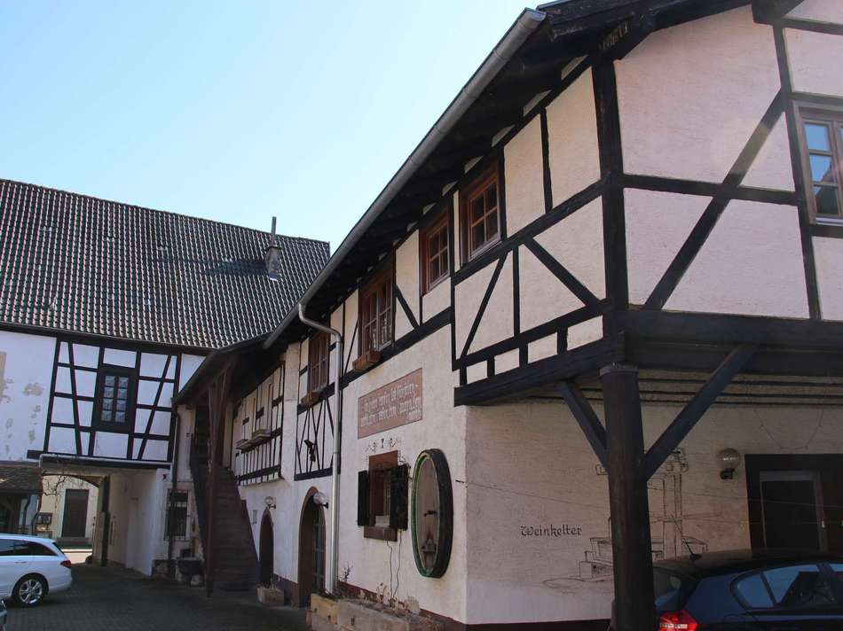 Gebäudeteil links II