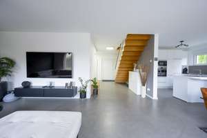 EXKLUSIVES EINFAMILIENHAUS+5 ZIMMER+2 BÄDER+POOL+DOPPELGARAGE+ENERGIE A (+) – Die vollständige Adresse der Immobilie erhältst du vom Anbieter., 14624 Dallgow-Döberitz – Vorschaubild 6