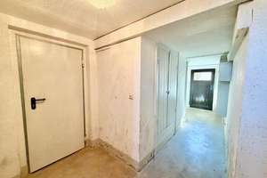 Bezugsfreie 2-Zimmer-Wohnung im Dachgeschoss mit Einbauküche – Die vollständige Adresse der Immobilie erhältst du vom Anbieter., 1139 Kaditz, Dresden – Vorschaubild 22