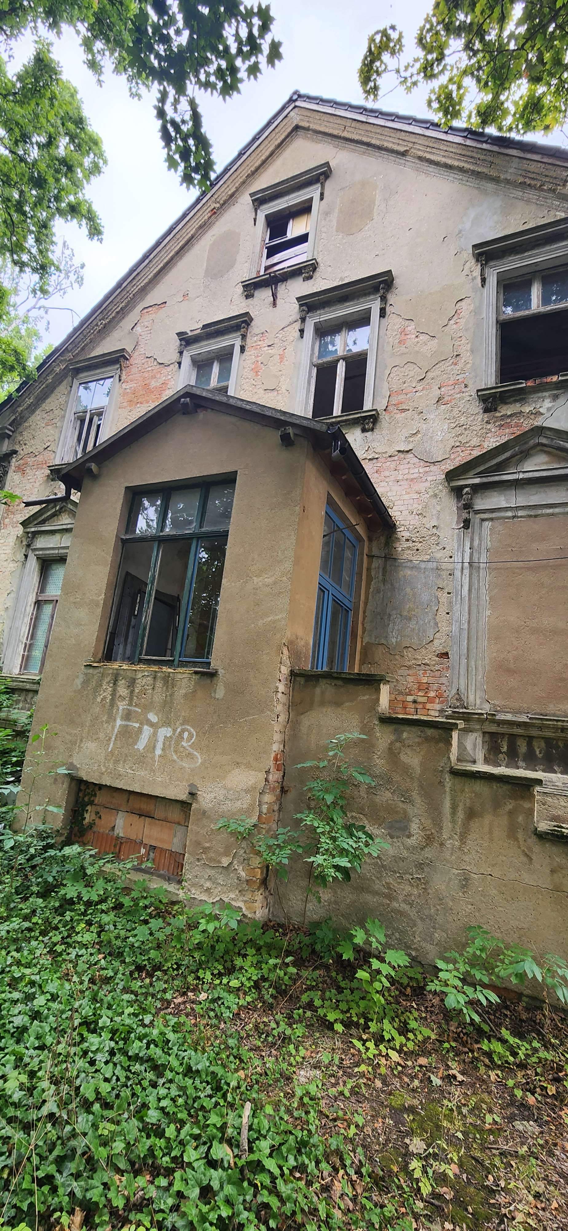 Schneidrische Villa in Egeln, packen Sie es an !!, Salzlandkreis – Bild 4