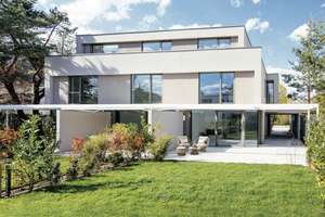 Obermenzing: Großzügiges Stadthaus mit Süd - Garten *Neubau Erstbezug*