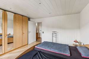 Modernisierte 4 ZKB mit EBK, Balkon & Garage in zentraler Lage am Rosterberg – Die vollständige Adresse der Immobilie erhältst du vom Anbieter., 57074 Siegen, Siegen – Vorschaubild 15
