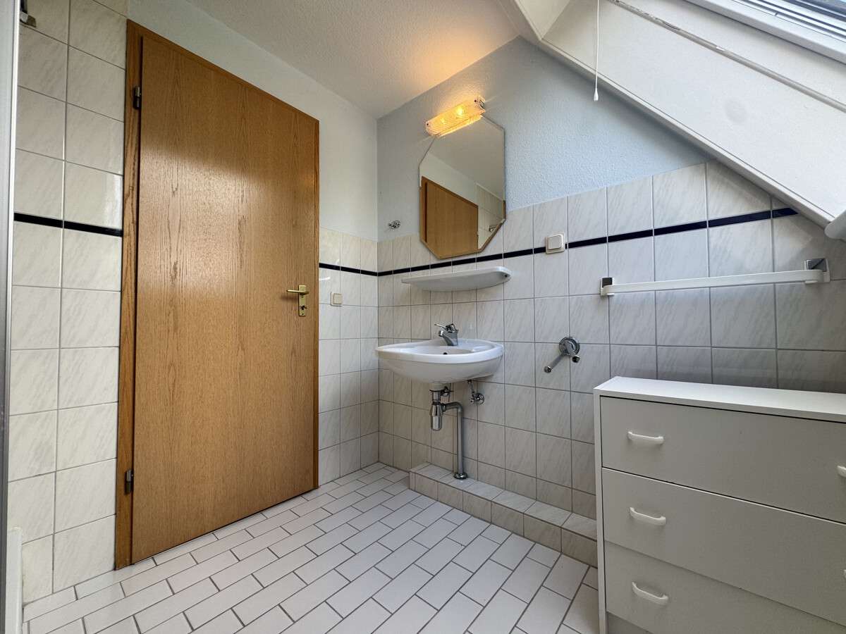 Immobilie in Ratekau - Liebhaberstück in Strandnähe - Haus in Häven mit Entwicklungspotenzial! - Bild 2