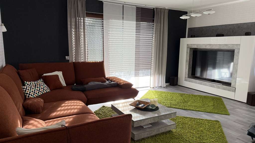 Immobilie in Raubach - Großzügiges Mehrparteienhaus mit drei Garagen in Raubach - Bild 4