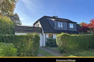 Doppelhaushälfte auf großem Grundstück