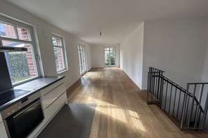 Gehobene 2-Zimmer Wohnung mit Garten in Hamburg-Blankenese