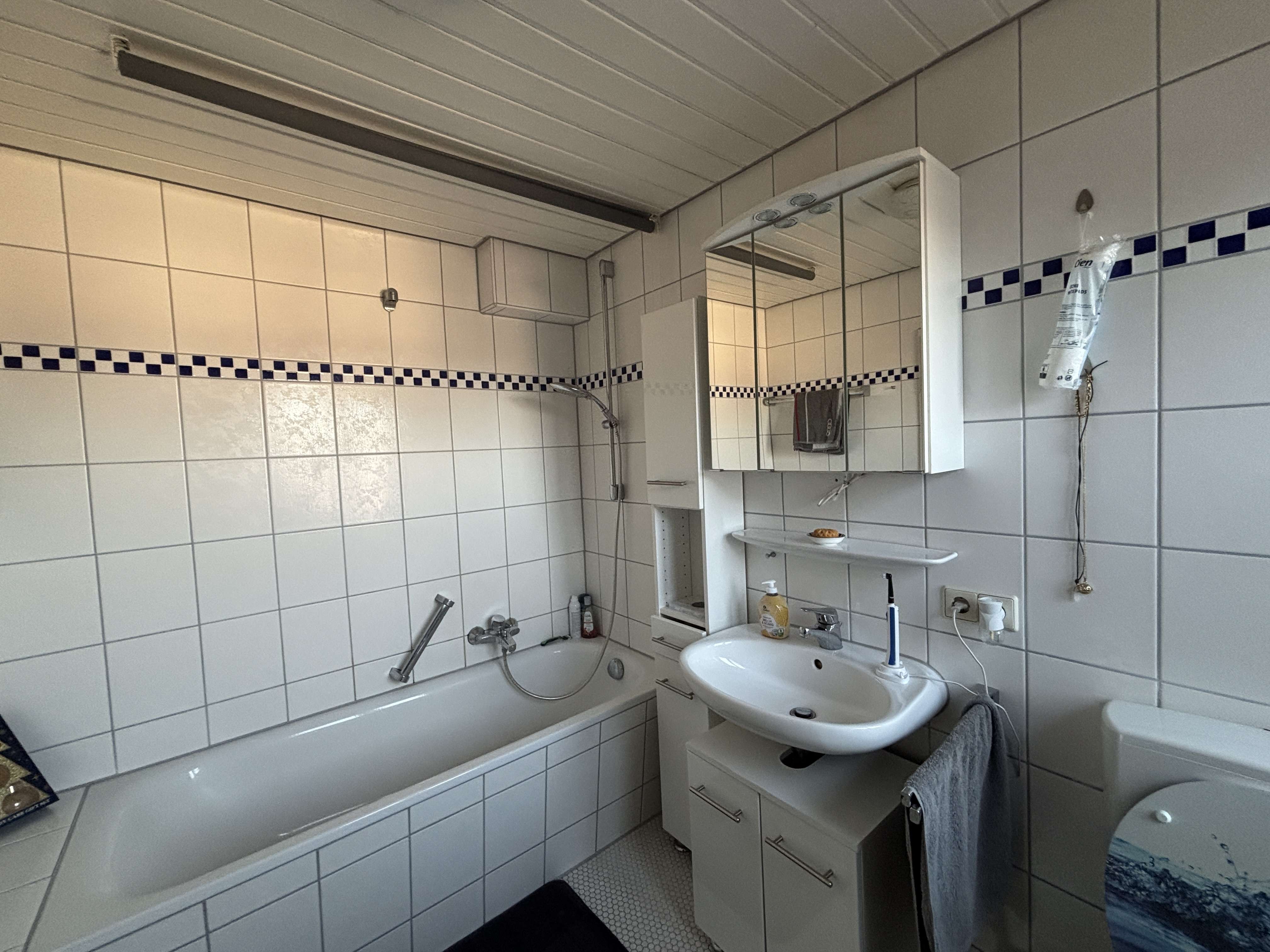 Immobilie in Isny im Allgäu - Solide Kapitalanlage nahe Zentrum: Variables Mehrfamilienhaus - Bild 2