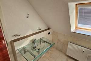 ***Größzügige 2,5-Zimmer***Wohnküche! Einbauküche! Maisonette im Dachgeschoss*** – 4179 Leutzsch, Leipzig – Vorschaubild 4