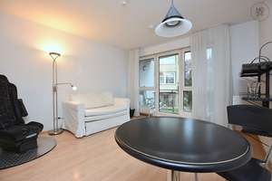 Klassisch möbliertes Apartment mit Tiefgarage und Internet in Stuttgart Feuerbach – Die vollständige Adresse der Immobilie erhältst du vom Anbieter., 70469 Feuerbach-Ost, Stuttgart – Vorschaubild 9