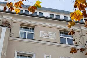Wohnen über den Dächern Wilmersdorfs – helle 3-Zimmer-Dachgeschosswohnung in Toplage – Die vollständige Adresse der Immobilie erhältst du vom Anbieter., 10717 Wilmersdorf, Berlin – Vorschaubild 7