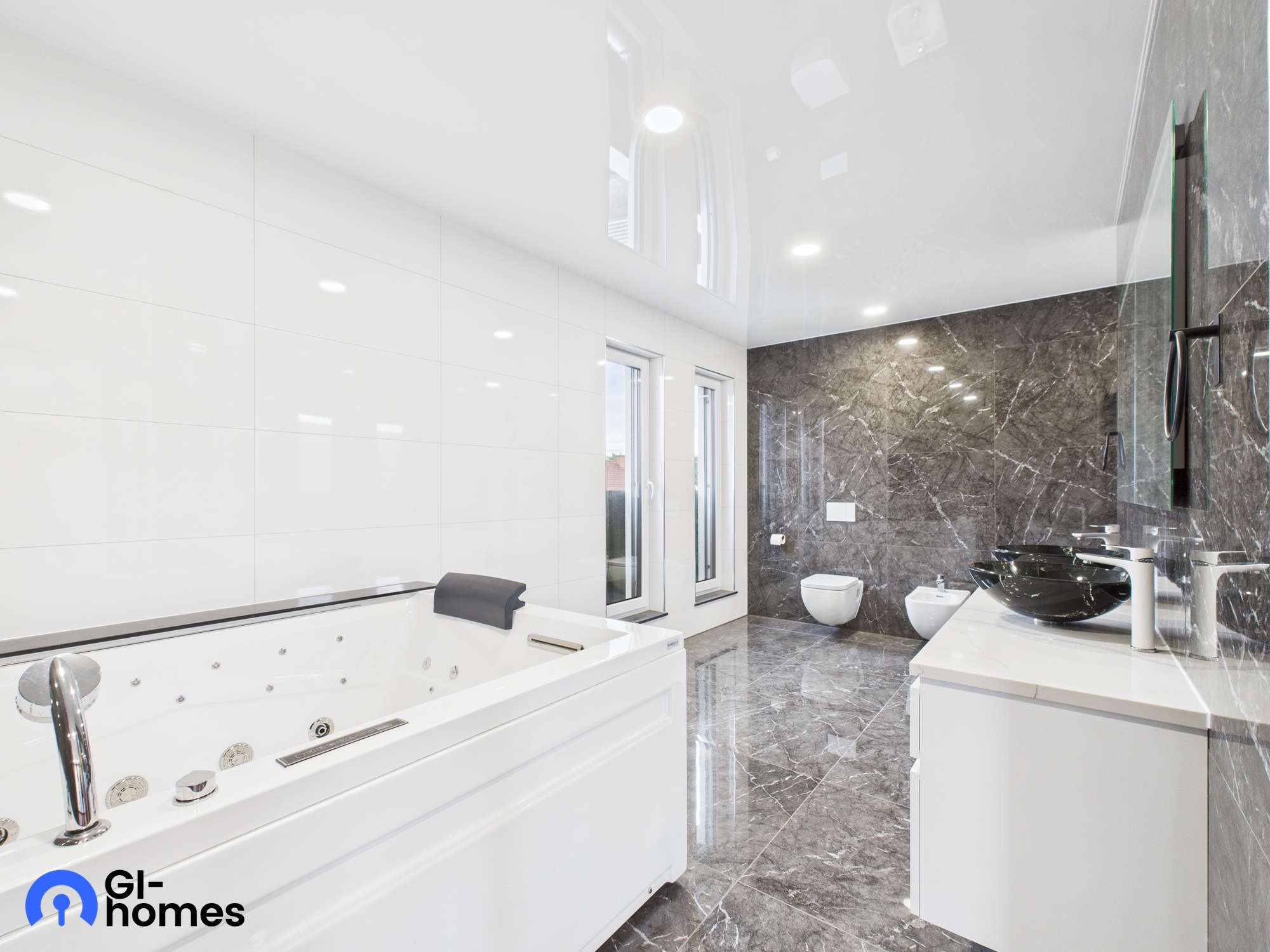 Immobilie in Hütschenhausen - Exklusives Einfamilienhaus mit Pool und Luxusausstattung in Spesbach - Bild 1