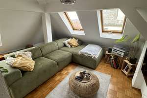 Schöne 2-Zimmer DG-Wohnung in Stuttgart-Ost mit Balkon – Haußmannstraße 176, 70188 Ostheim, Stuttgart – Vorschaubild 2
