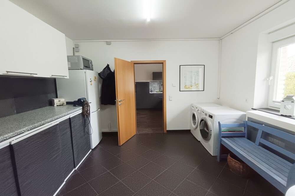 Immobilie in Appen - Attraktives und modernes 5-Zimmer Einfamilienhaus in Appen-Etz mit Pool und Doppelcarport - Bild 0