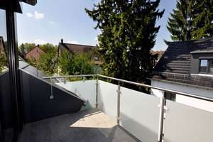 Neuwertige 3-Zimmer-Dachgeschosswohnung mit Balkon und Einbauküche in Stuttgart – Wolle-Kriwanek-Straße 8b, 70439 Stammheim-Süd, Stuttgart – Vorschaubild 6