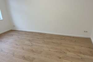 Erstbezug nach Komplettsanierung: 2 Zi Wohnung, neue Einbauküche weiss, hell, ruhig – Schmettaustrasse 10, 45139 Südostviertel, Essen – Vorschaubild 18