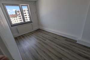 Zuhause ist: Helle 3-Zimmer-Wohnung mit Balkon in Geestemünde ideal für Ihre Familie – Wilhelmshavener Straße 3, 27570 Geestemünde, Bremerhaven – Vorschaubild 6