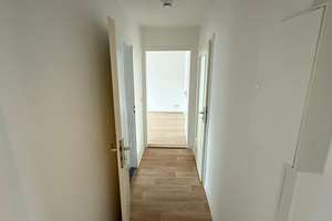 Gemütliche 3-Zimmer mit Balkon, Laminat und Wannenbad in ruhiger Lage! – Humboldtstraße 18, 9130 Sonnenberg, Chemnitz – Vorschaubild 8