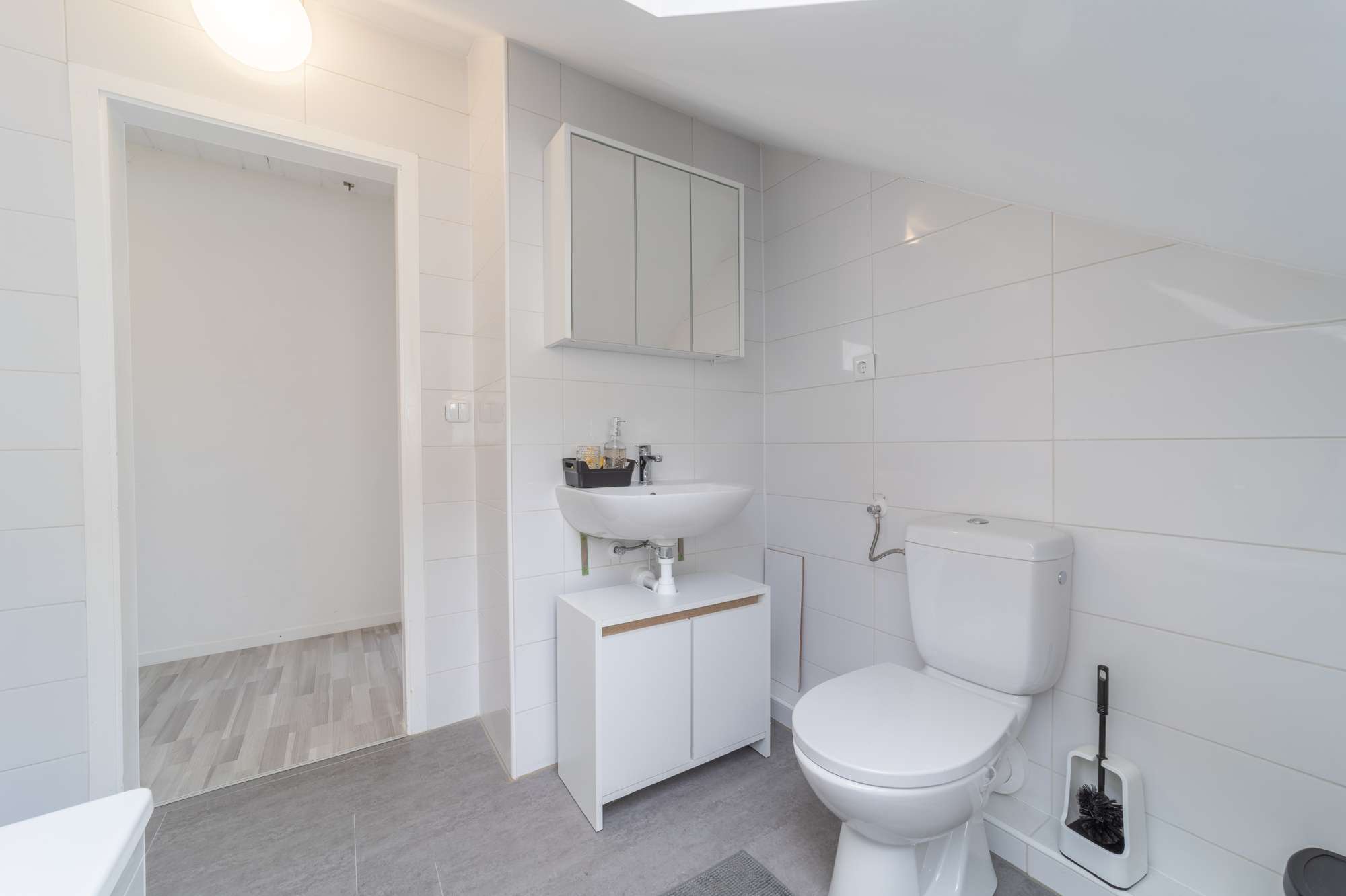 Immobilie in Eggingen - Einfamilienhaus mit vermieteter Einliegerwohnung in Eggingen - Bild 6