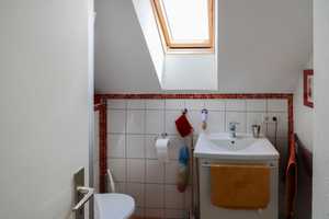 Home sweet home: Gepflegtes Einfamilienhaus samt Garten in Blaustein-Arnegg – Alb-Donau-Kreis – Vorschaubild 7
