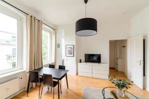 Praktische 2-Zimmer-Altbauwohnung nähe Charlottenhof - vermietet! Jetzt provisionsfrei erwerben – Zeppelinstraße 52, 14471 Potsdam West, Potsdam – Vorschaubild 4