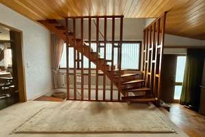 **Attraktives Architetkenhaus in bevorzugter Wohnlage mit Potenzial** – Die vollständige Adresse der Immobilie erhältst du vom Anbieter., 63589 Linsengericht – Vorschaubild 2