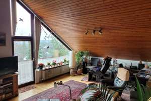 Von Privat: Ruhige 3-Zi. DG Wohnung (86qm) Balkon, EBK, Gäste-WC, TG-Stellplatz, ohne Maklergebühr  – Die vollständige Adresse der Immobilie erhältst du vom Anbieter., 70619 Riedenberg, Stuttgart – Vorschaubild 9