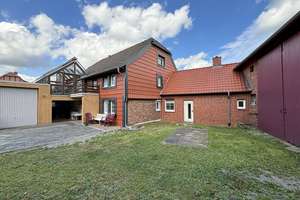Charmantes Zuhause mit großem Garten, Wintergarten, Kamin und vielen Möglichkeiten – Die vollständige Adresse der Immobilie erhältst du vom Anbieter., 38159 Vechelde – Vorschaubild 7