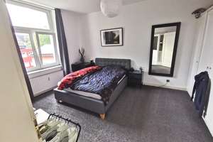 2,5 Raum - Altbau - Wohnung mit Einbauküche und Süd-West-Loggia in Essen Süd / Rüttenscheid – Die vollständige Adresse der Immobilie erhältst du vom Anbieter., 45130 Südviertel, Essen – Vorschaubild 10