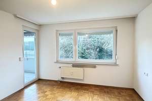 Sofort bezugsfrei: Wohnen, wo das Leben pulsiert! – Die vollständige Adresse der Immobilie erhältst du vom Anbieter., 72762 Reutlingen-Mitte, Reutlingen – Vorschaubild 3