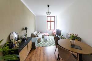 Vermietete Eigentumswohnung als attraktive Investmentchance |Balkon|Fußbodenheizung|Bad mit Wanne – Kirchhofstrasse 8, 39112 Sudenburg, Magdeburg – Vorschaubild 4
