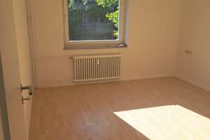 3-Zimmer-Wohnung im 1. OG mit Balkon in Bonn-Endenich – Carl-Justi-Straße 14, 53121 Endenich, Bonn – Vorschaubild 8