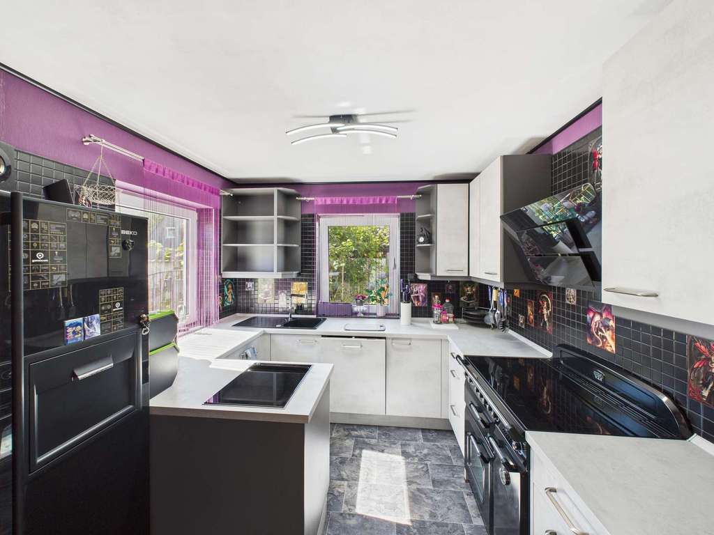 Ihr neues Zuhause in Leverkusen - komfortabel, vielseitig und einladend!