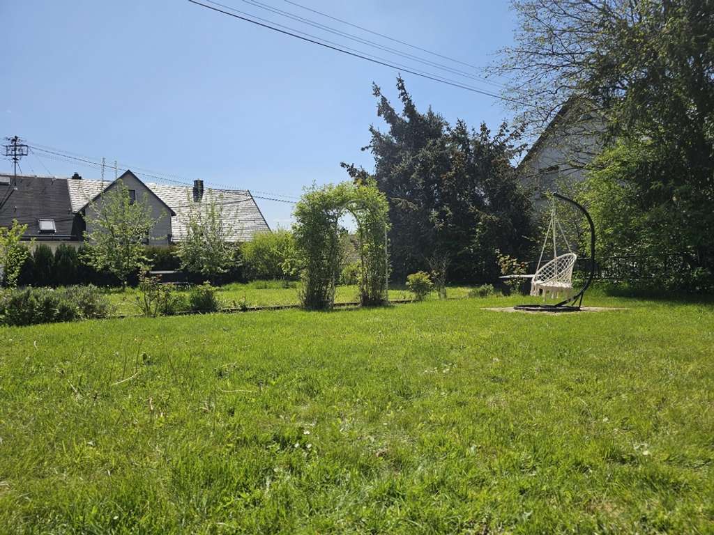 Immobilie in Nisterau - Absolutes Liebhaberobjekt - historisches Anwesen "Alte Schule" in Ortsrandlage! - Bild 4