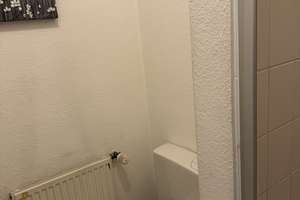 VON PRIVAT, PROVISIONSFREIES MÖBLIERTES 1 ZIMMERAPARTMENT ZENTRAL IN WIESBADEN STADTMITTE – Adelheidstraße 21, 65185 Mitte, Wiesbaden – Vorschaubild 7