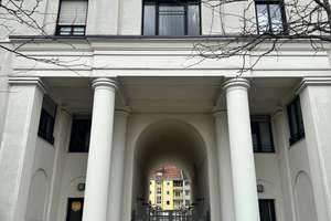 vollausgestattete Premiumwohnung in Toplage inkl. Balkon, Tiefgarage