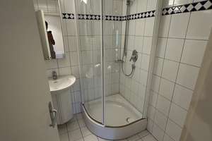 Charmante 3-Zimmer-Wohnung mit großer Terrasse in begehrter Wohnlage am Schellenkönig – Im Schellenkönig 10, 70184 Dobel, Stuttgart – Vorschaubild 3