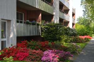 Gepflegte 2-Zimmer-Wohnung mit Balkon im 2. OG in Krefeld-Bockum