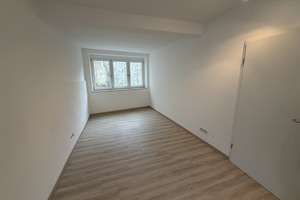 Historisches Stadthaus mit Charme und Innenhof – liebevoll saniertes Zuhause im Herzen von Velburg! – Die vollständige Adresse der Immobilie erhältst du vom Anbieter., 92355 Velburg – Vorschaubild 6