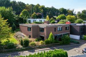 Bielefeld-Großdornberg: ca. 200 m² | Wohntraum im Westen | Kaminzimmer | charmant | Sackgasse – Die vollständige Adresse der Immobilie erhältst du vom Anbieter., 33619 Dornberg, Bielefeld – Vorschaubild 4