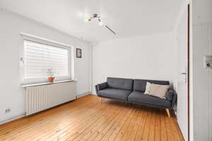 Gemütlich und Modernisiert - Doppelhaushälfte mit Gästehaus, Terrasse, Garten & Garagenstellplatz – Die vollständige Adresse der Immobilie erhältst du vom Anbieter., 22117 Billstedt, Hamburg – Vorschaubild 21