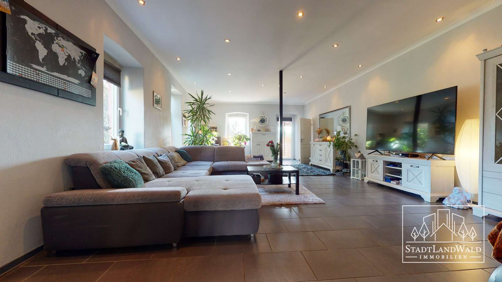 Immobilie in Hilst - Kaufen, Einziehen, Losleben - EFH mit Terrasse, Garten und modernem Innenleben - Bild 0