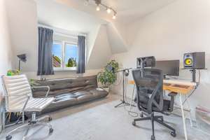 Stilvolles Ein- bis Zweifamilienhaus mit historischem Charme in begehrter Wohnlage am Mulang – Die vollständige Adresse der Immobilie erhältst du vom Anbieter., 34131 Bad Wilhelmshöhe, Kassel – Vorschaubild 24
