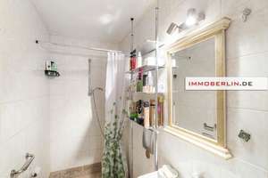 IMMOBERLIN.DE - Lichtdurchflutete Wohnung mit sehr großer Südwestterrasse – Die vollständige Adresse der Immobilie erhältst du vom Anbieter., 14167 Zehlendorf, Berlin – Vorschaubild 8
