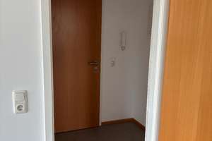 2-Zimmer-Wohnung mit Dachterrasse und neuer Einbauküche – Kasperstraße 37, 12542 Altglienicke, Berlin – Vorschaubild 9