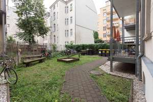 Großzügige Dachgeschosswohnung in Bestlage | Loggia | Separate Küche | Tageslichtbad mit Wanne – Löhrstraße 15, 4105 Zentrum-Nord, Leipzig – Vorschaubild 17
