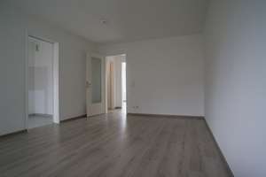 Modern, großer Balkon, hervorragende Wärmedämmung, absolut ruhig – Oheriedentrift 20, 30539 Bemerode, Hannover – Vorschaubild 5