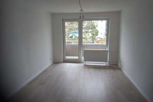 Schicke 3-RW mit Balkon und EBK – Kloßstraße 20, 4249 Großzschocher, Leipzig – Vorschaubild 5